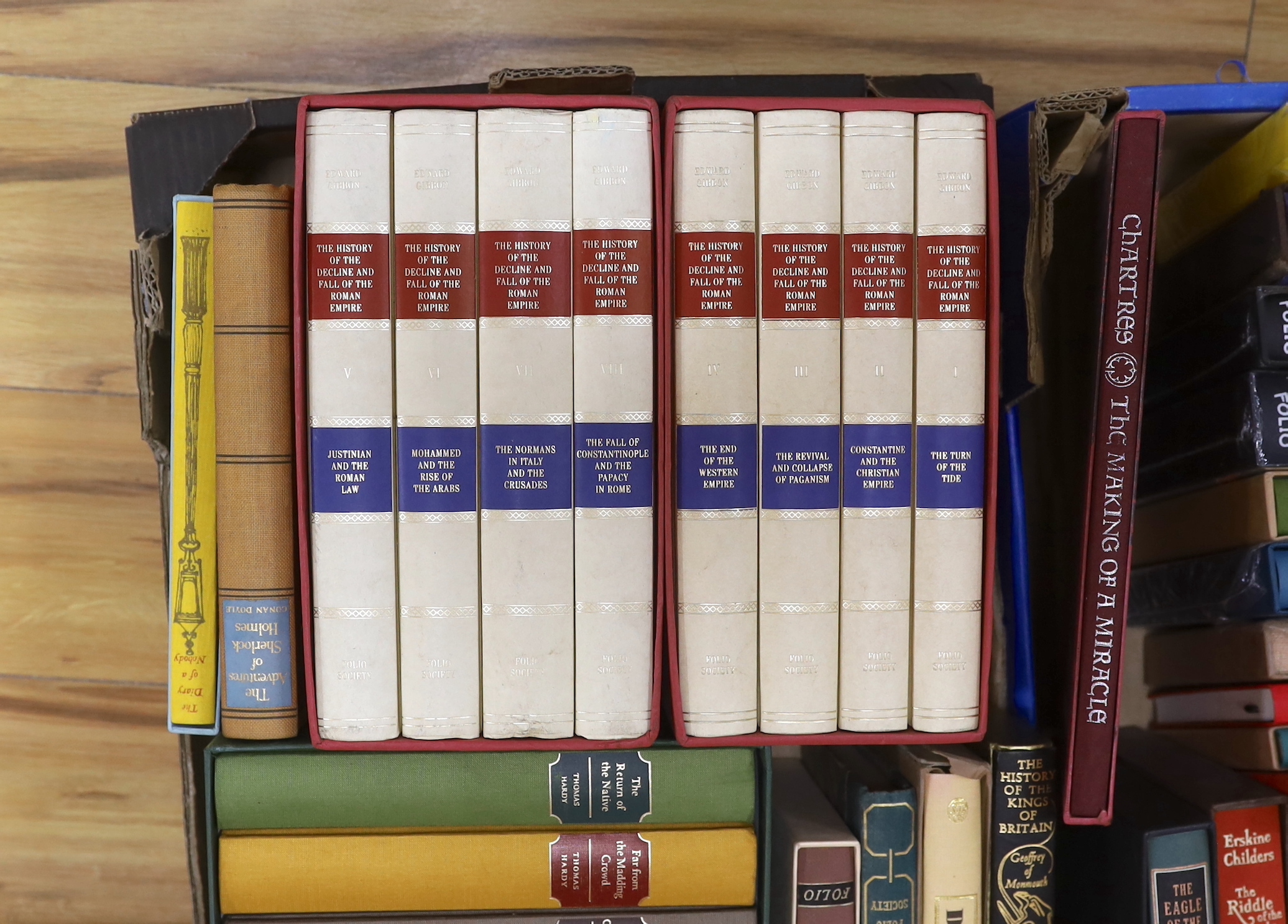 A quantity of Folio Society books